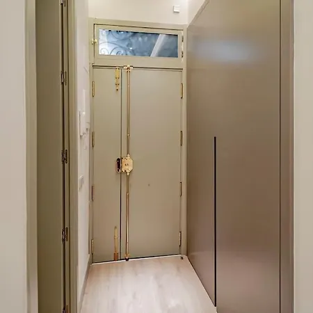 Vip Apartment Malasana 6 Pax Madrid Exterior photo