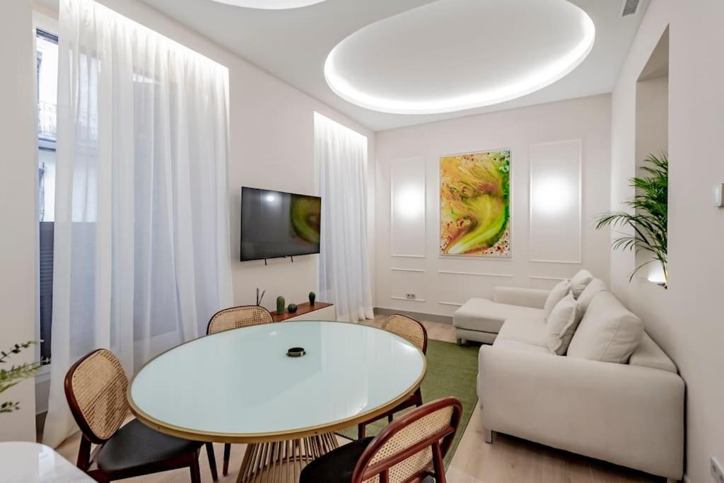 Appartement Vip Malasana 6 Pax *